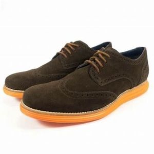 GUC Cole Hana Lunargrand suede wingtip dress shoe